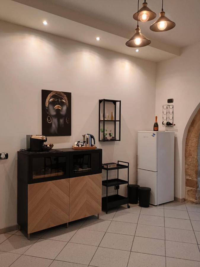 Al Vico Bartoli Suite Room Mazzarino Eksteriør billede