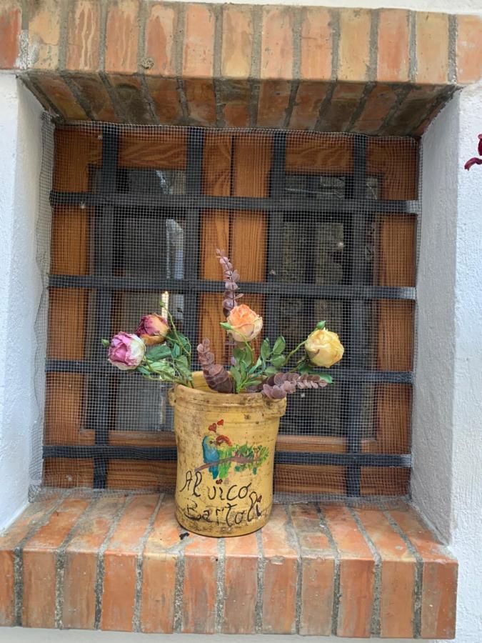 Al Vico Bartoli Suite Room Mazzarino Eksteriør billede